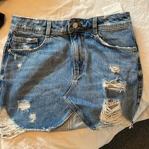 Zara Trafaluc Denim Mini Skirt size Small